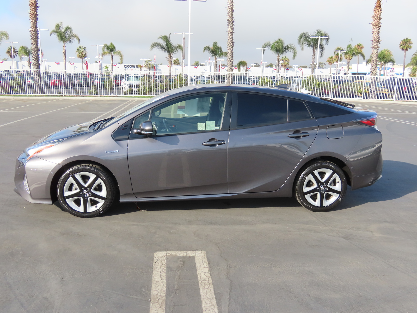 Certified Pre-owned 2018 Toyota Prius Three Touring 4dr Car In Ventura 